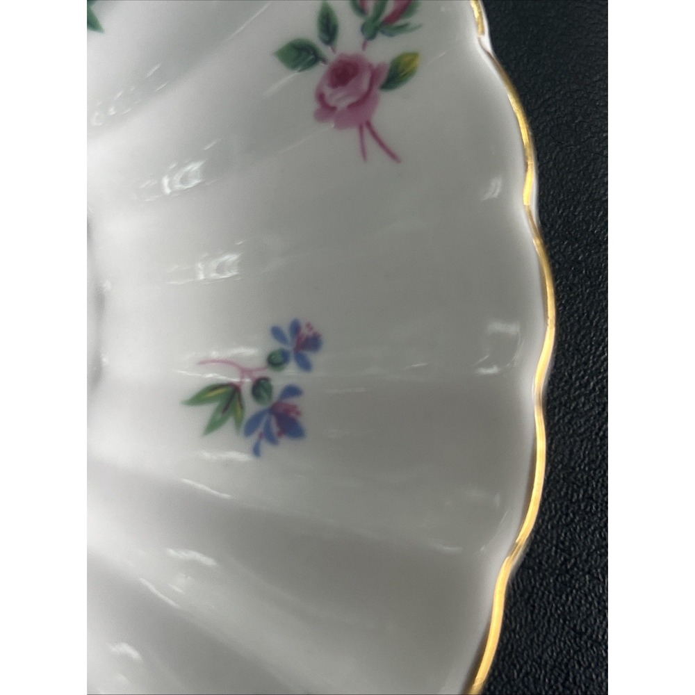 Vintage Royal Tuscan Fine Bone China Cup/Saucer Set Mini Floral Pattern - Picture 6 of 15